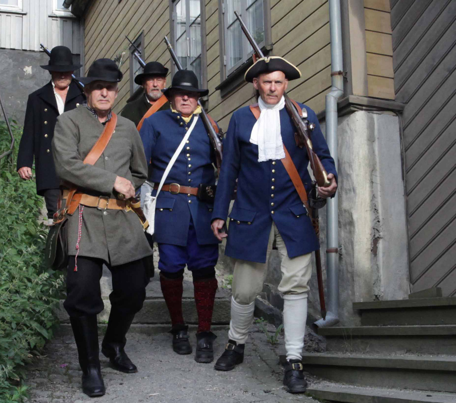Fredrikshald Borgervæpning viser historiske tablåer fra 1716. Foto: Per Windahl, Fredrikshald Borgervæpning