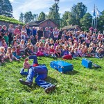 Brødrene Konk gleder barna på Barnas Isegran 2016 (C) Fredrikstad 450 år. Foto Trine Sirnes