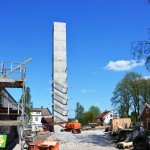 I disse dager bygges ståltrappen rundt tårnet. Foto H.B.Lindemark