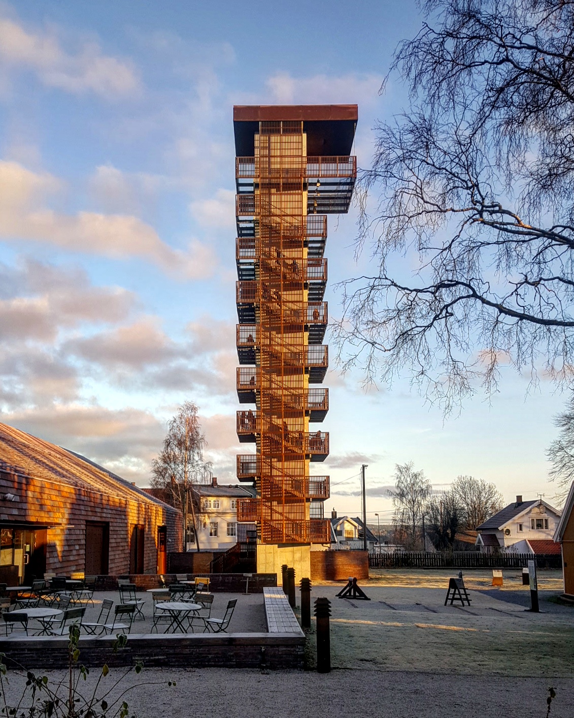 Tårnet på Borgarsyssel i vintersol. Foto: Christine Haugsten Ellefsen
